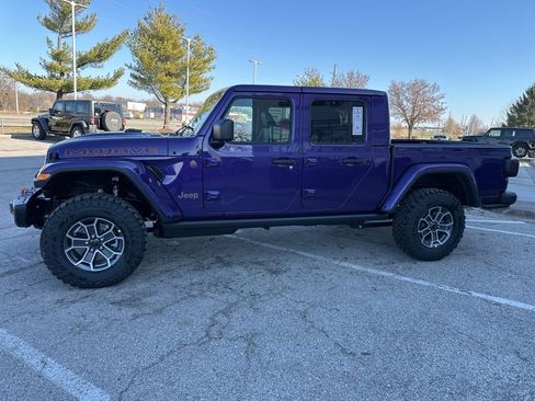 New 2026 Jeep Gladiator Mojave image 16