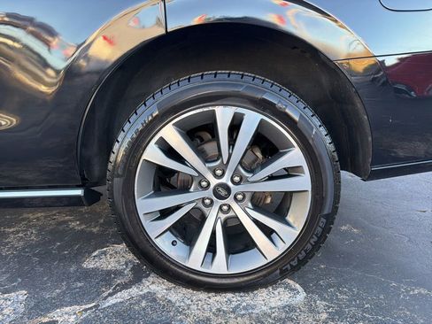 Used 2020 Ford Expedition Platinum image 34