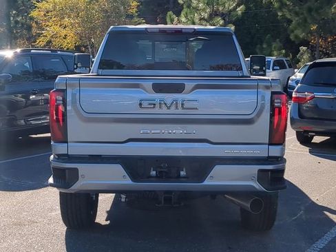 New 2026 GMC Sierra 2500 Denali Ultimate image 6