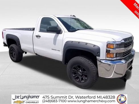 Used 2015 Chevrolet Silverado 2500 LT AWD/4WD image 2