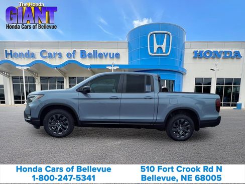 Certified 2023 Honda Ridgeline Sport image 2