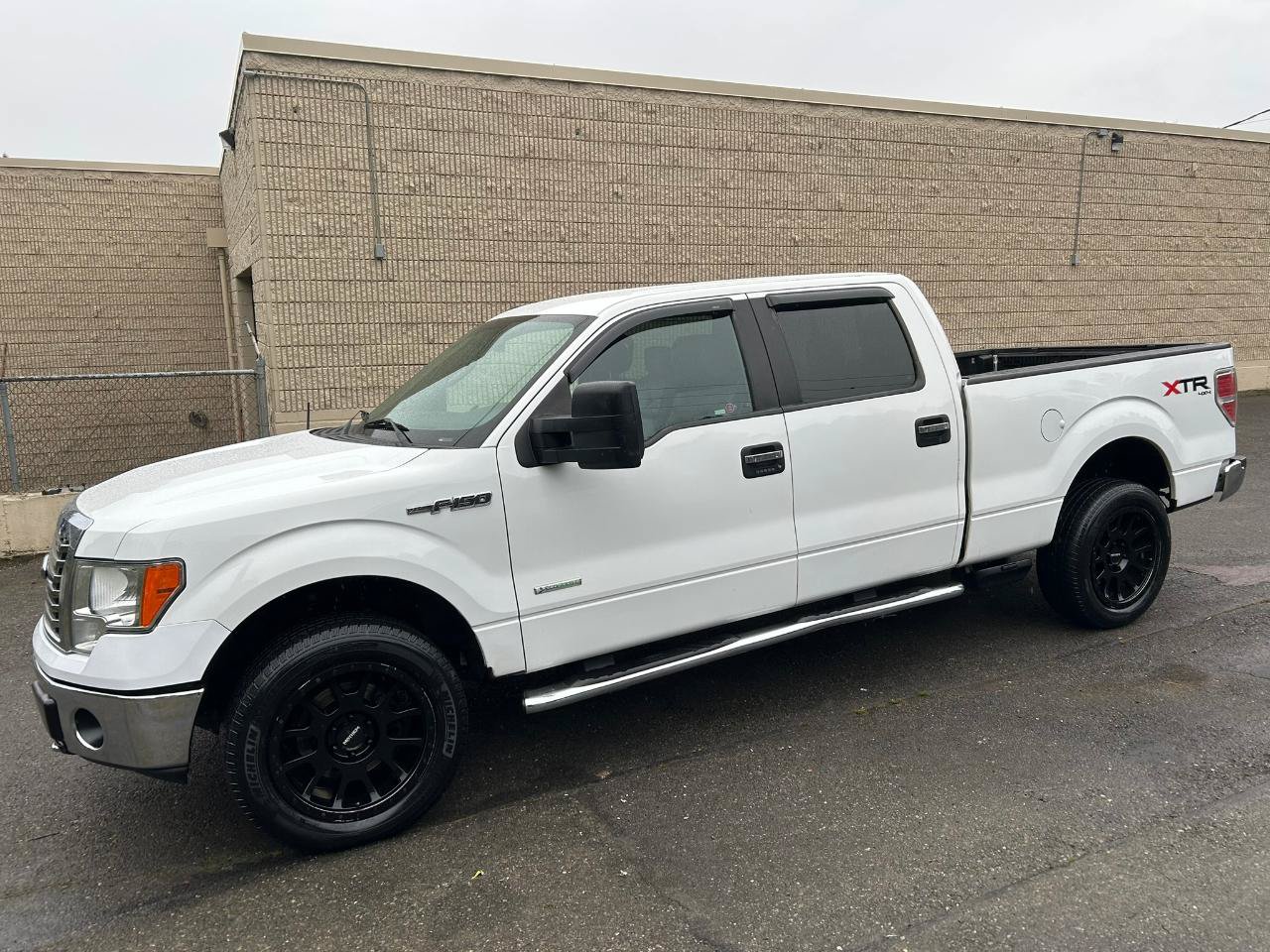 Used 2012 Ford F150 XLT w/ XTR Pkg AWD/4WD image 8