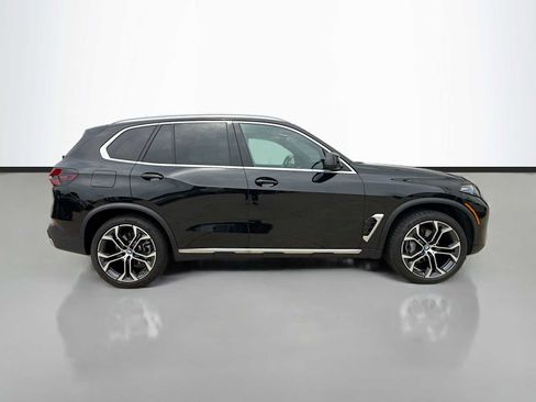 Certified 2026 BMW X5 xDrive40i AWD/4WD image 7