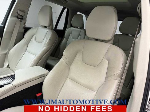 Used 2019 Volvo XC90 T6 Momentum w/ Advanced Package image 14