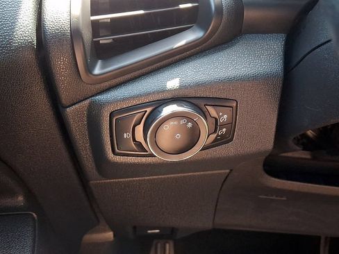 Used 2019 Ford EcoSport SE w/ SE Convenience Package FWD image 24