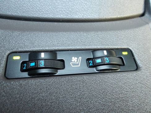 Used 2011 Lexus ES 350 image 14