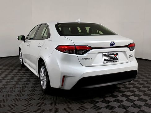 Used 2023 Toyota Corolla XLE image 11