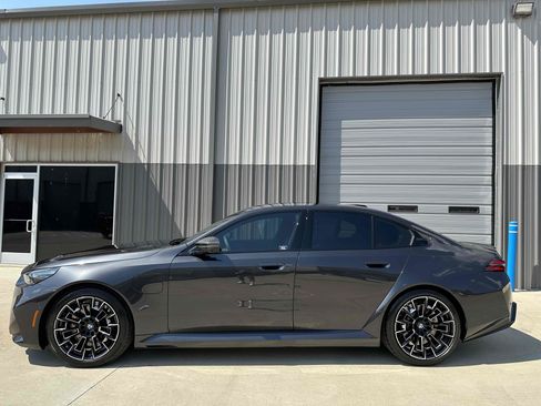 Used 2026 BMW M5 w/ Carbon Package image 19