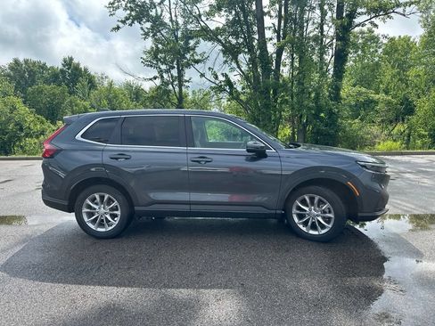 Used 2023 Honda CR-V EX image 13