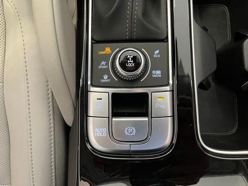 Used 2024 Kia Telluride S w/ S Sunroof Package AWD/4WD image 41