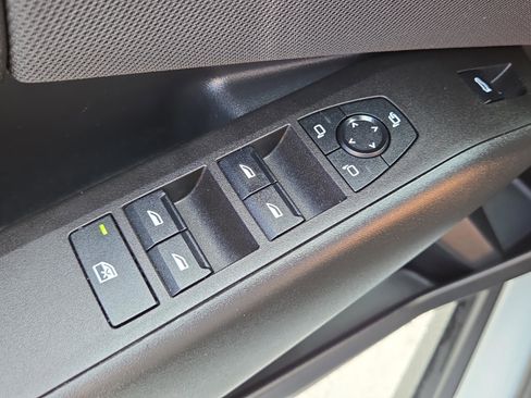 Certified 2025 BMW X3 xDrive30i w/ Convenience Package image 39