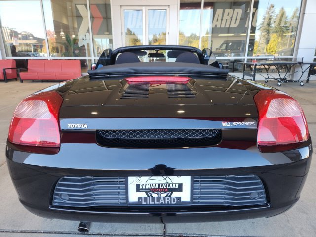Used 2000 Toyota MR2 RWD image 15