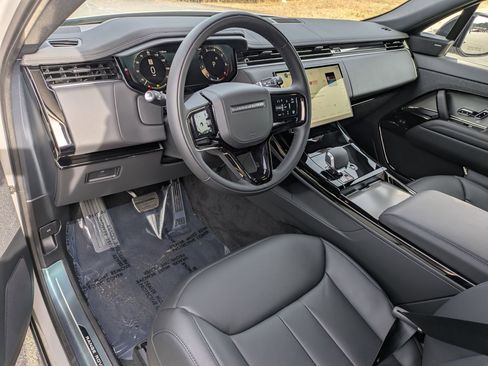 New 2026 Land Rover Range Rover Sport Dynamic SE image 9