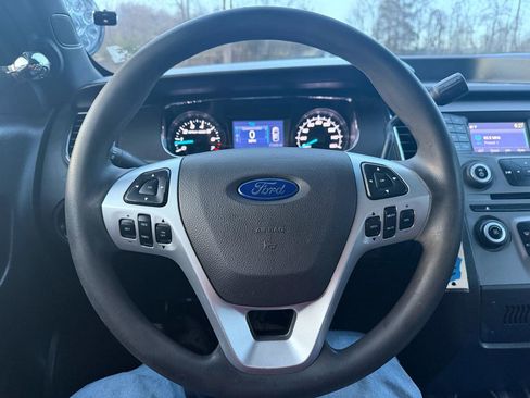 Used 2017 Ford Taurus Police Interceptor AWD image 12