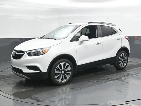 Used 2022 Buick Encore Preferred w/ Safety Package AWD/4WD image 9