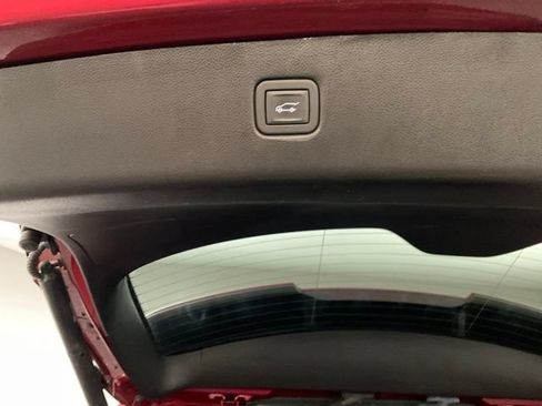 Certified 2024 Chevrolet Blazer LT w/ Convenience Package FWD image 33