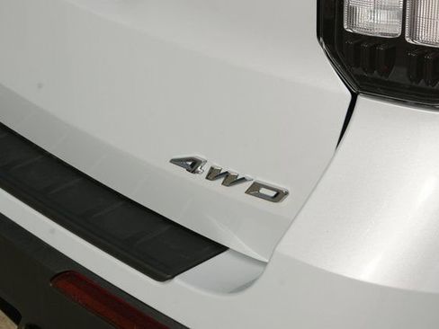 New 2026 Ford Explorer ST-Line w/ ST-Line Street Pack image 11