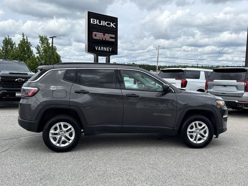 Used 2021 Jeep Compass Sport w/ Cold Weather Group AWD/4WD image 5