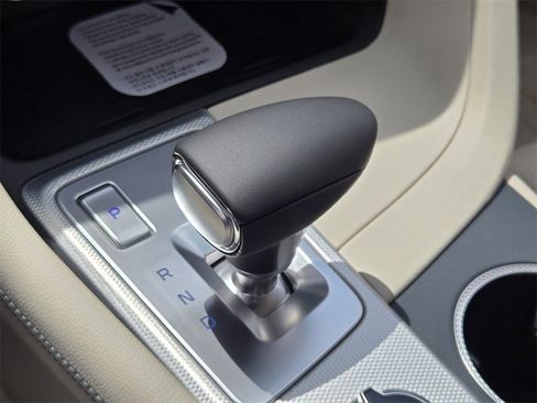 New 2026 Genesis G70 2.5T Prestige image 12