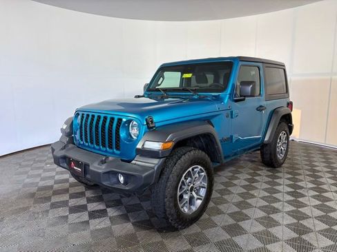Used 2024 Jeep Wrangler Sport AWD/4WD image 3