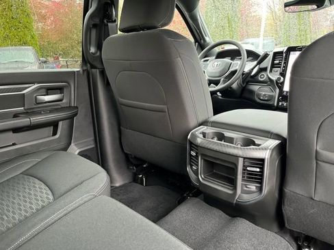 New 2026 RAM 2500 Big Horn AWD/4WD image 22