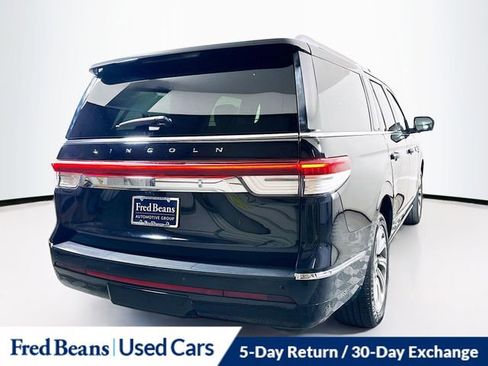 Used 2023 Lincoln Navigator L Reserve AWD/4WD image 8