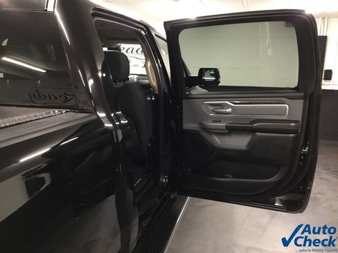 Used 2020 RAM 1500 Big Horn AWD/4WD image 40