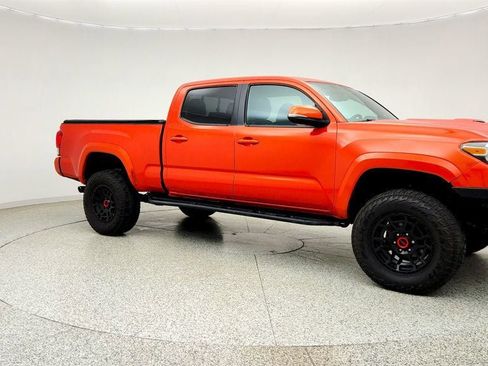 Used 2016 Toyota Tacoma TRD Sport w/ Towing Package AWD/4WD image 3