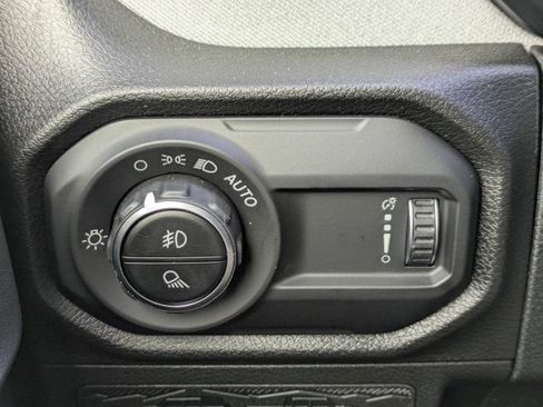 New 2026 Jeep Gladiator Sport AWD/4WD image 25
