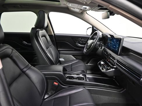 New 2025 Lincoln Corsair Reserve w/ Jet Appearance Package image 15