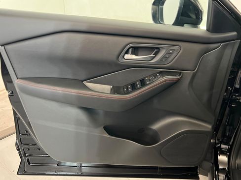 New 2026 Nissan Rogue SV w/ Rock Creek Premium Package AWD/4WD image 15