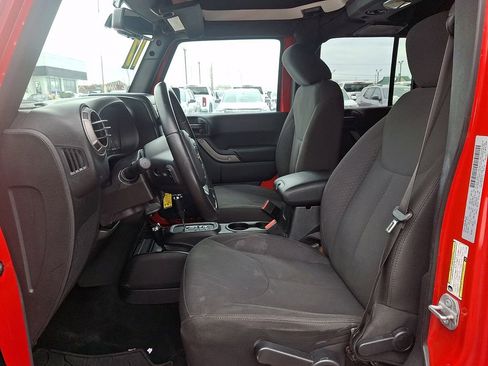 Used 2017 Jeep Wrangler Unlimited Sport image 13