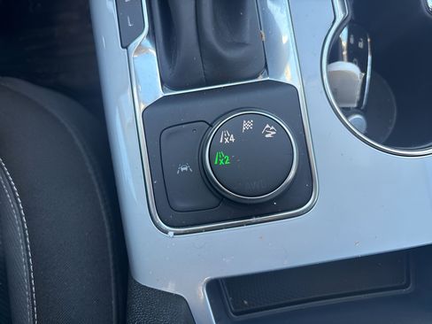 Used 2024 Chevrolet Blazer LT w/ Convenience Package image 16