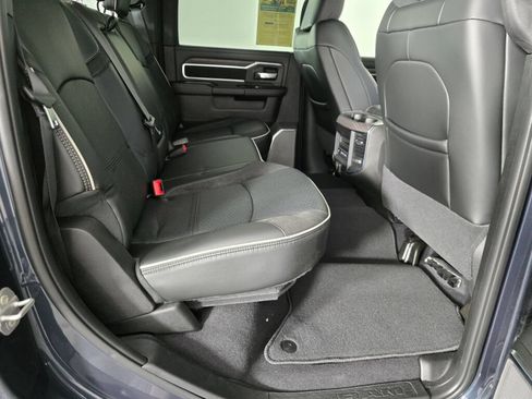 New 2026 RAM 2500 Laramie AWD/4WD image 36