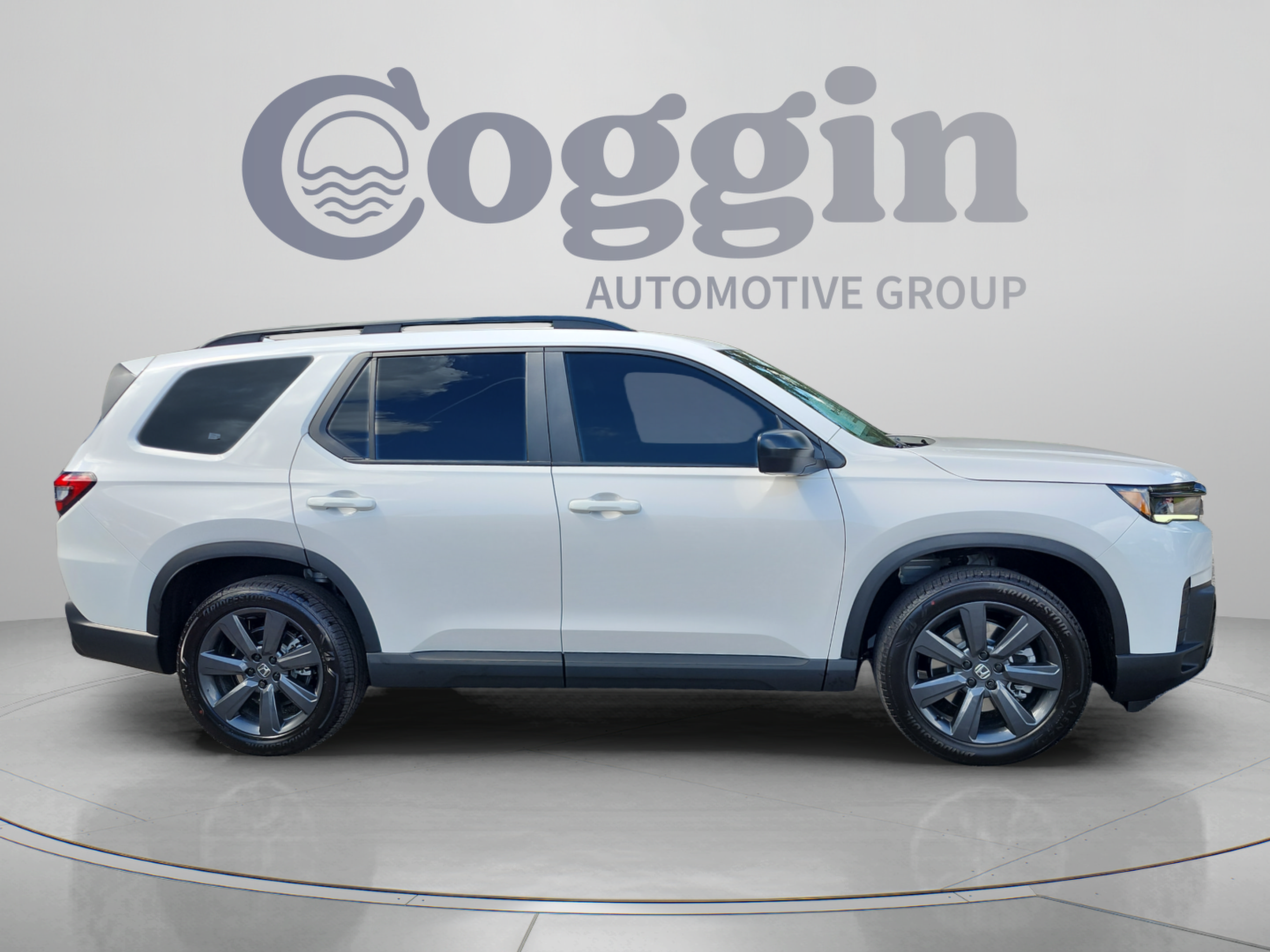 New 2026 Honda Pilot Sport image 6