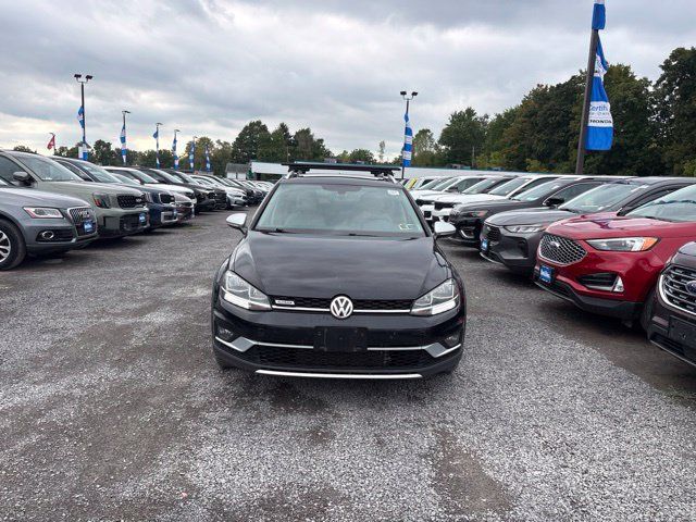 Used 2018 Volkswagen Golf Alltrack S AWD/4WD image 3