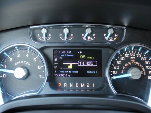 Used 2014 Ford F150 Lariat w/ Equipment Group 502A Luxury AWD/4WD image 25
