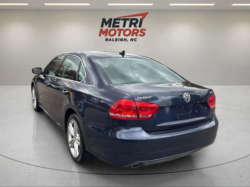 Used 2014 Volkswagen Passat TDI SE image 7