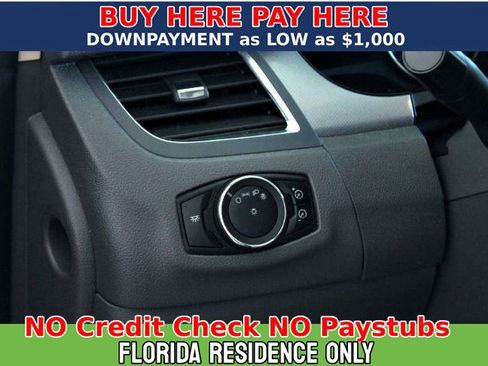 Used 2012 Ford Edge SEL FWD image 17