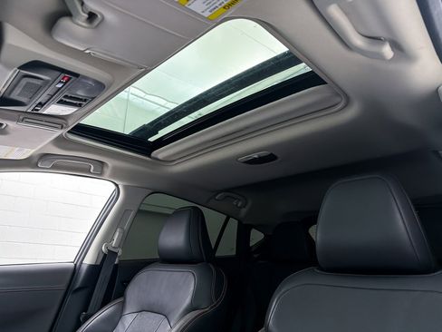 Used 2024 Subaru Crosstrek 2.5i Limited w/ Crosstrek Mirror Package image 3