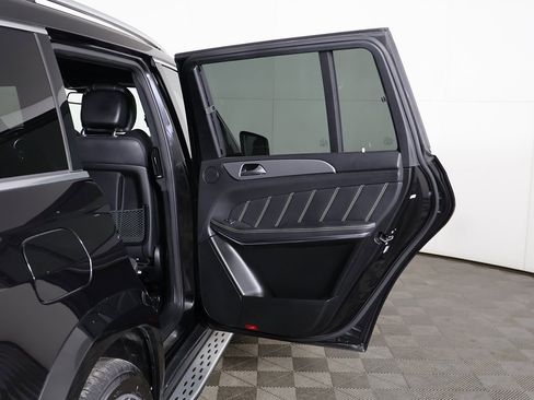 Used 2018 Mercedes-Benz GLS 63 AMG 4MATIC image 30