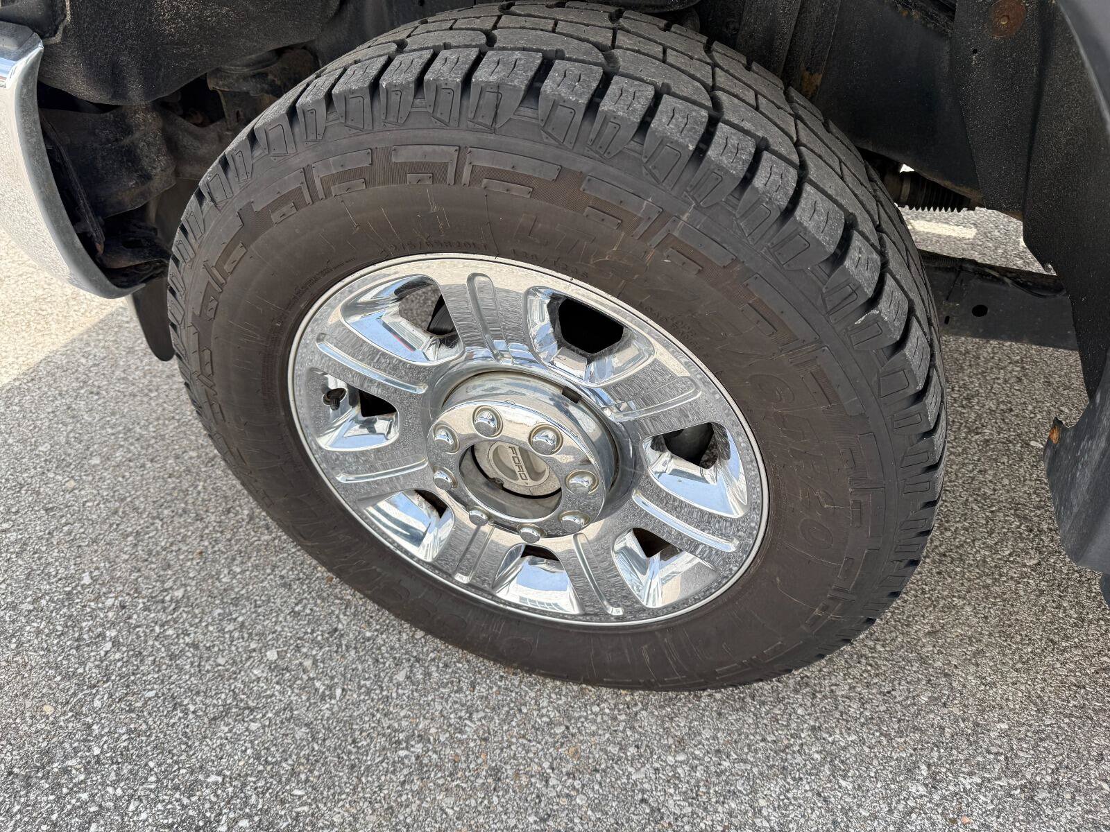 Used 2012 Ford F250 Lariat w/ Chrome Pkg AWD/4WD image 20
