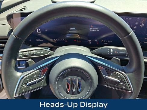 Used 2025 Buick Envision Preferred AWD/4WD image 4