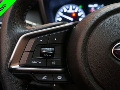 Used 2020 Subaru Outback Limited image 23