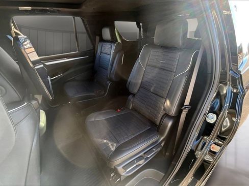 New 2026 Cadillac Escalade Platinum Luxury image 10