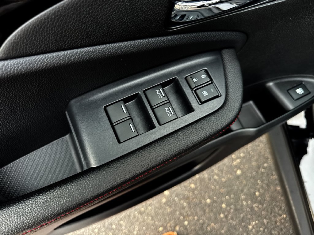Used 2024 Honda Ridgeline Black Edition image 13