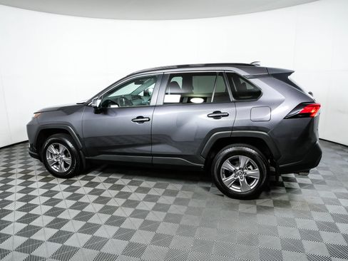 Used 2024 Toyota RAV4 XLE FWD image 28