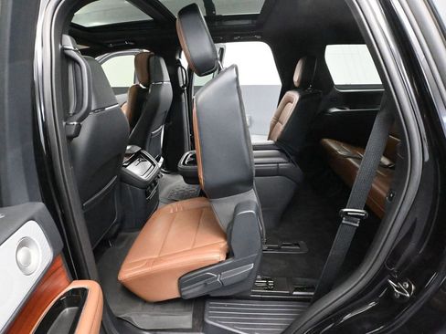 Used 2024 Lincoln Navigator Reserve w/ Equipment Group 201A AWD/4WD image 49
