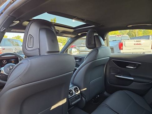 Certified 2024 Mercedes-Benz C 300 4MATIC Sedan image 28