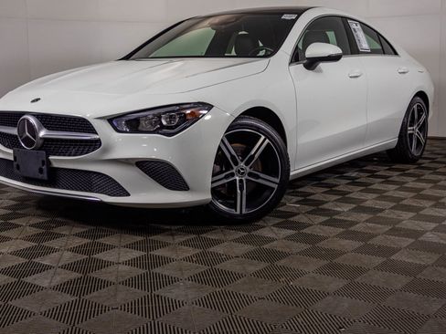 Used 2021 Mercedes-Benz CLA 250 4MATIC image 2